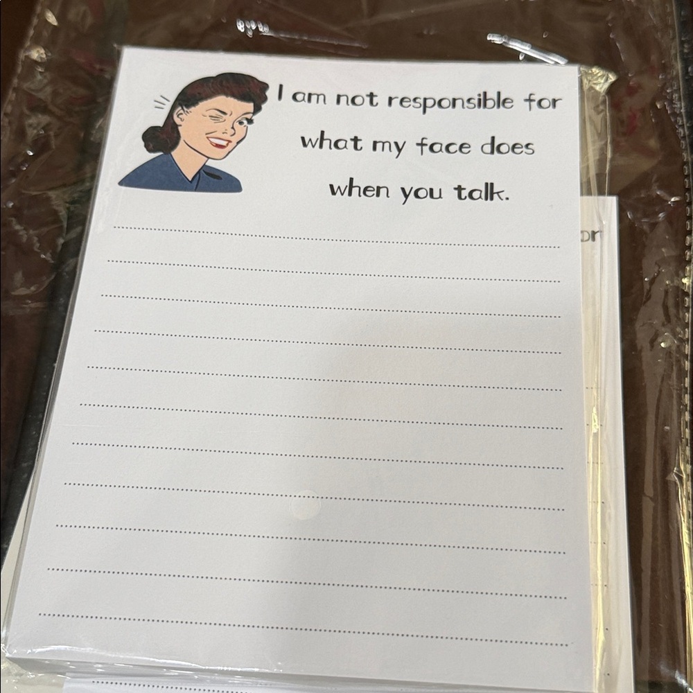 Notepad Set with Retro Designs Humorous NWT - Picture 2 of 3